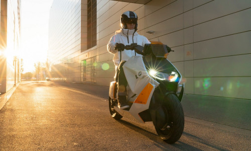 BMW Motorrad Definition CE 04 – новый городской стиль