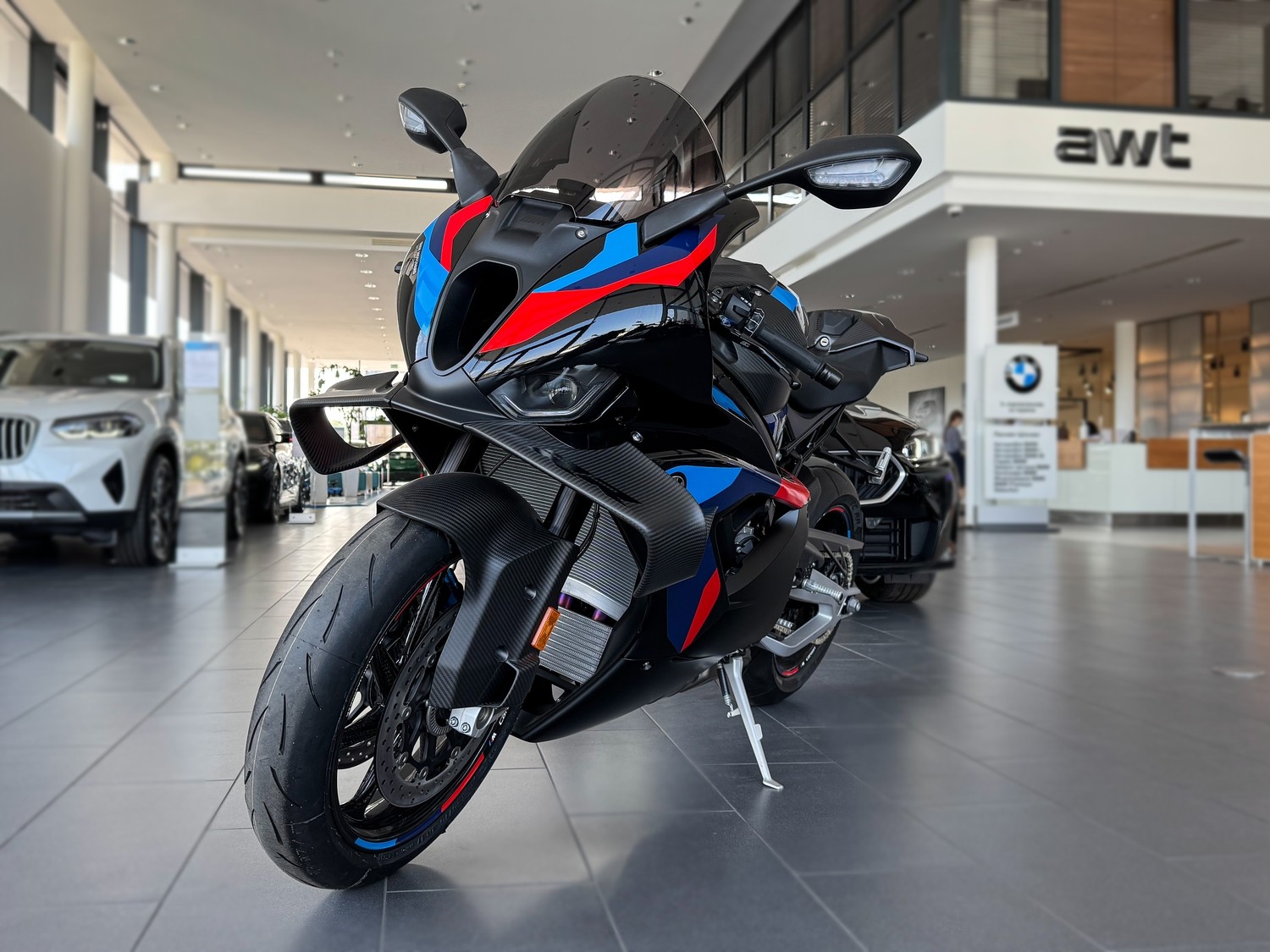 М 1000 RR