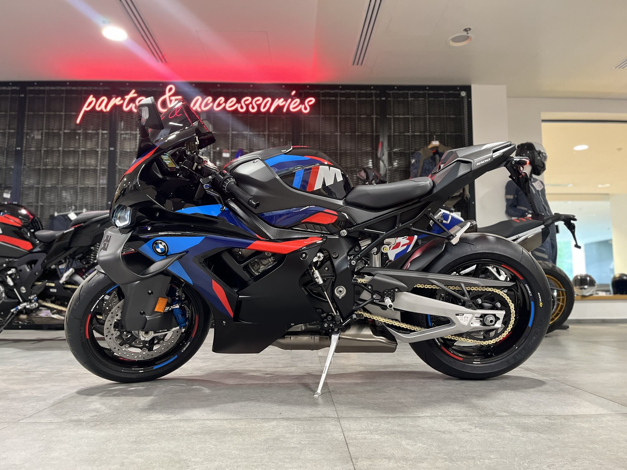 M 1000 RR