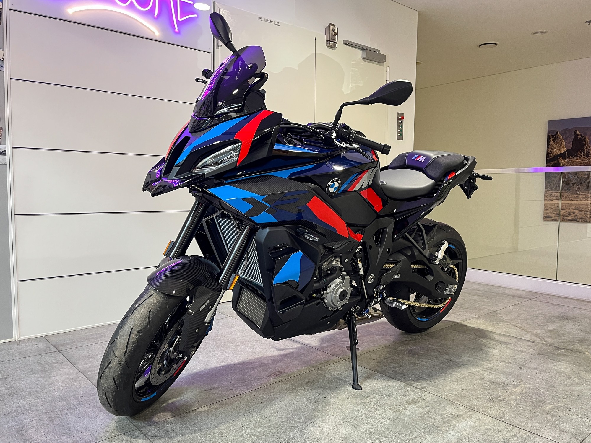 M 1000 XR