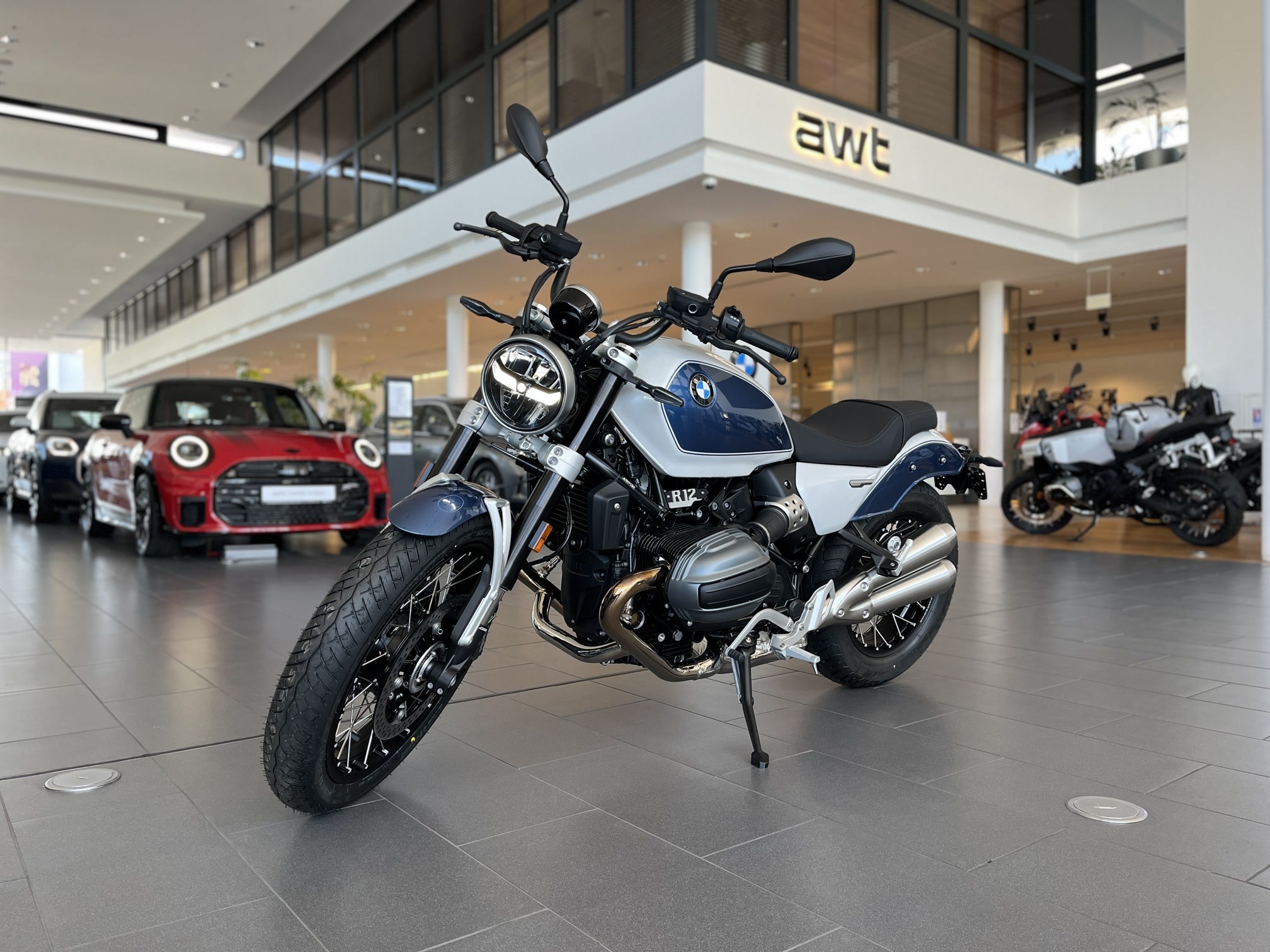 R 12
