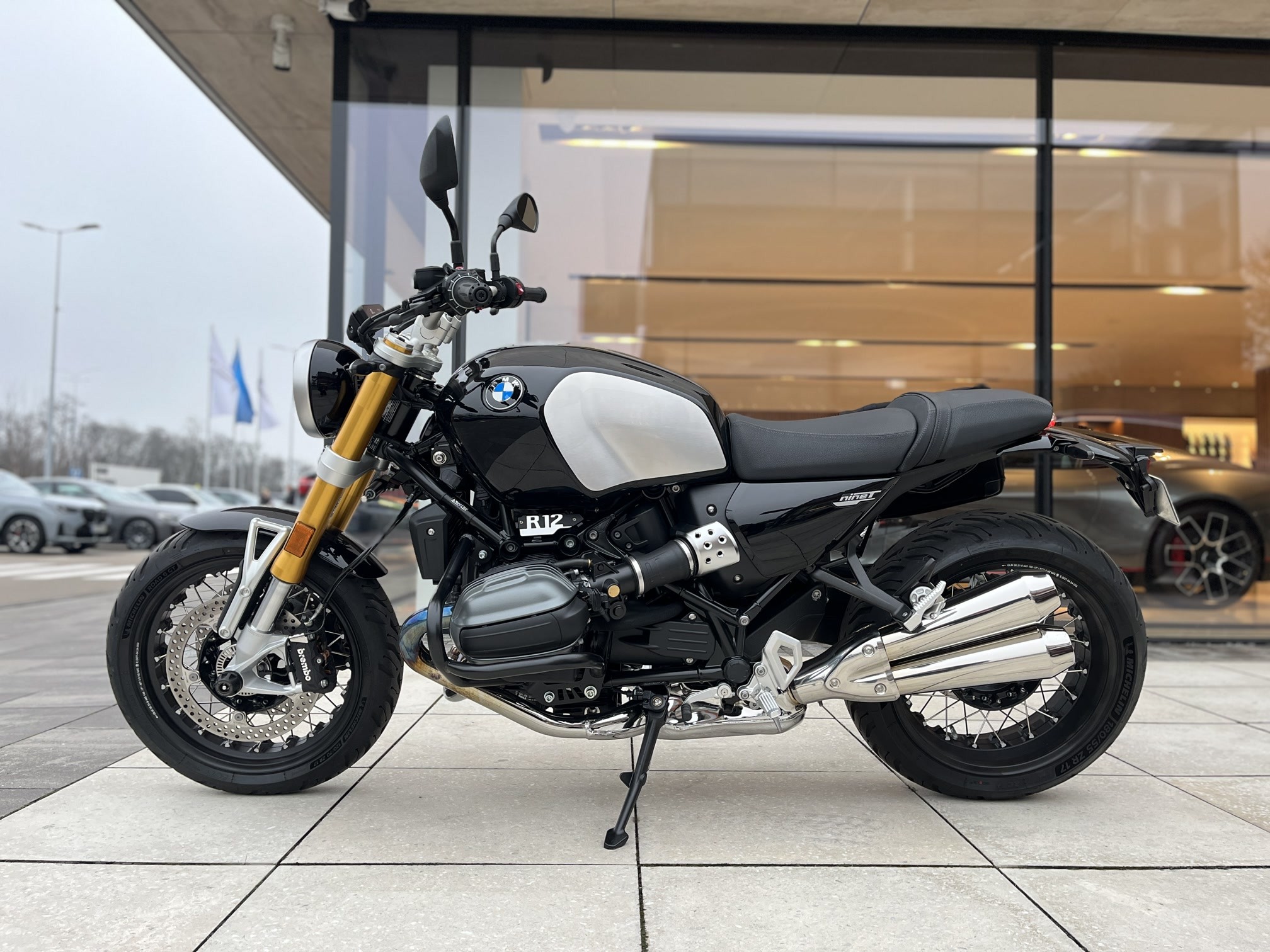 R 12 nineT