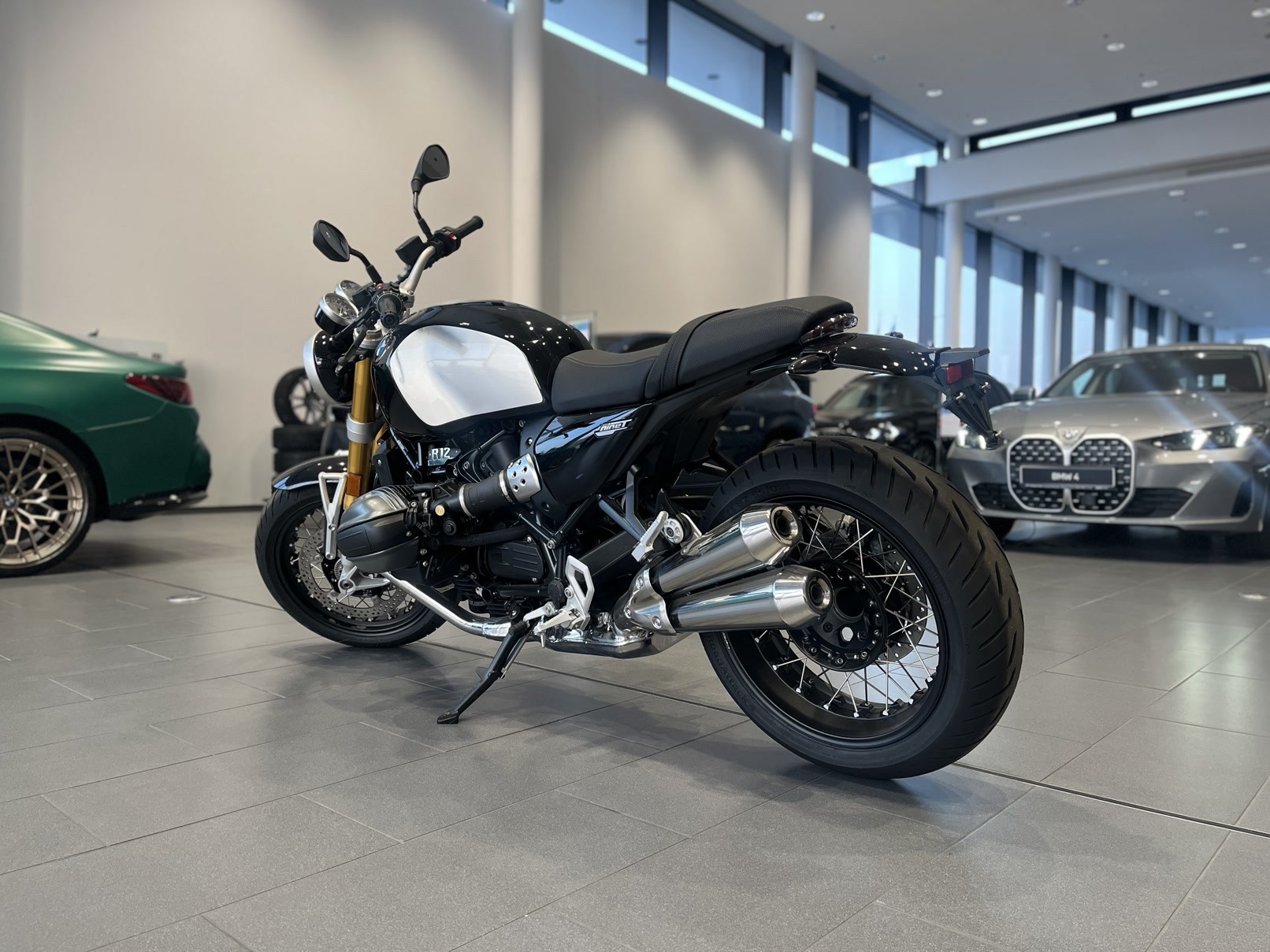 R 12 nineT