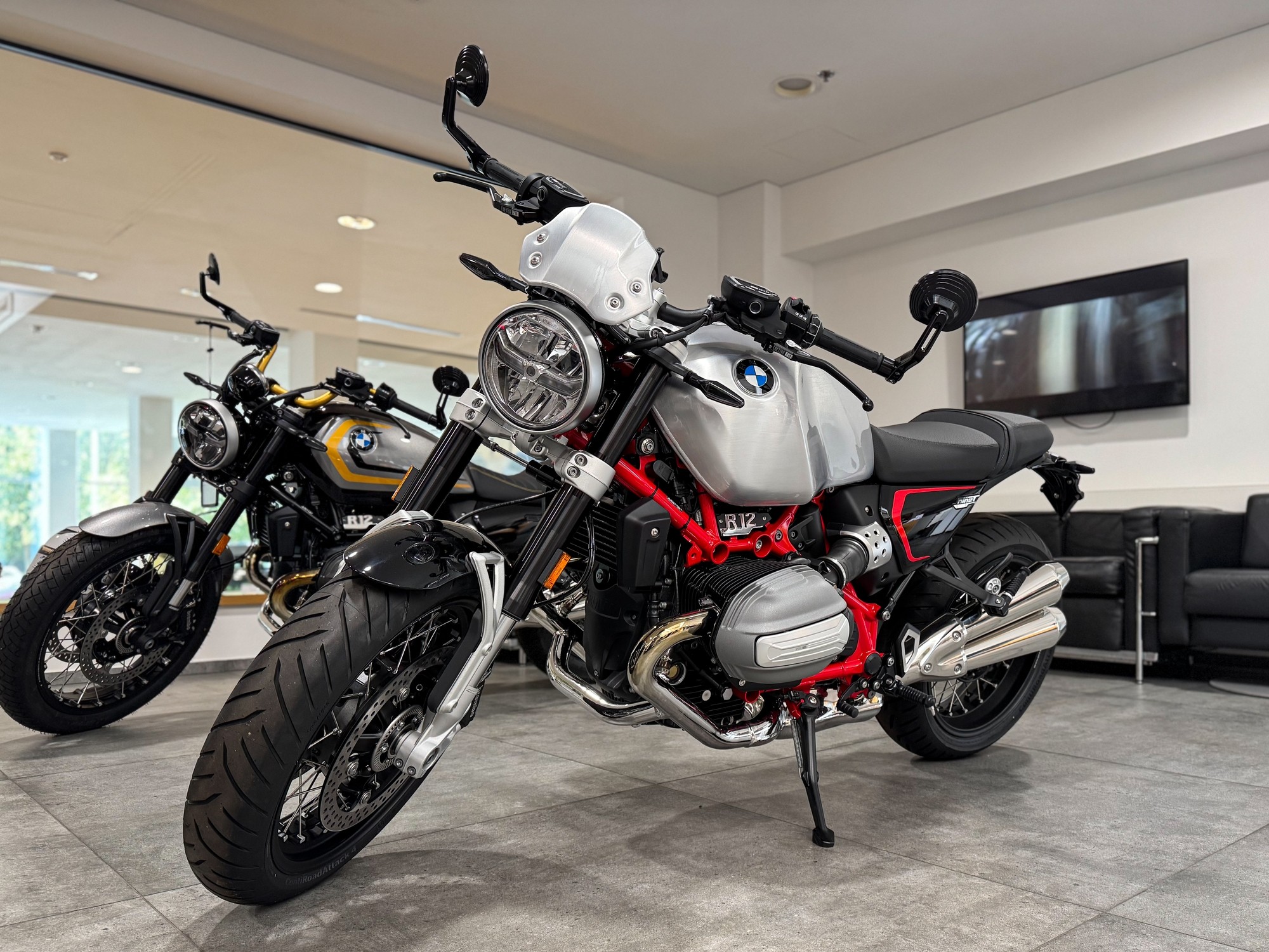 R 12 nineT