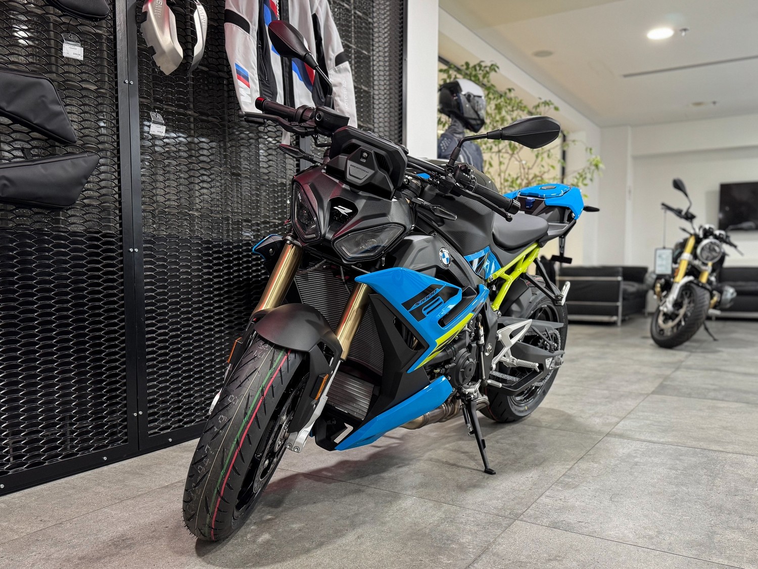 S 1000 R