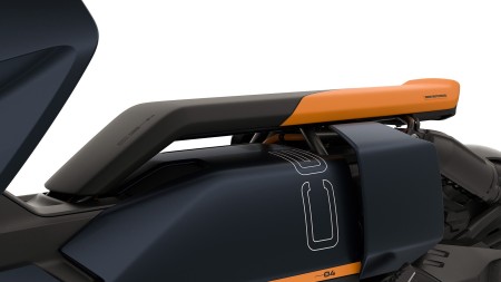 Помаранчево-чорне сидіння Pro Backrest